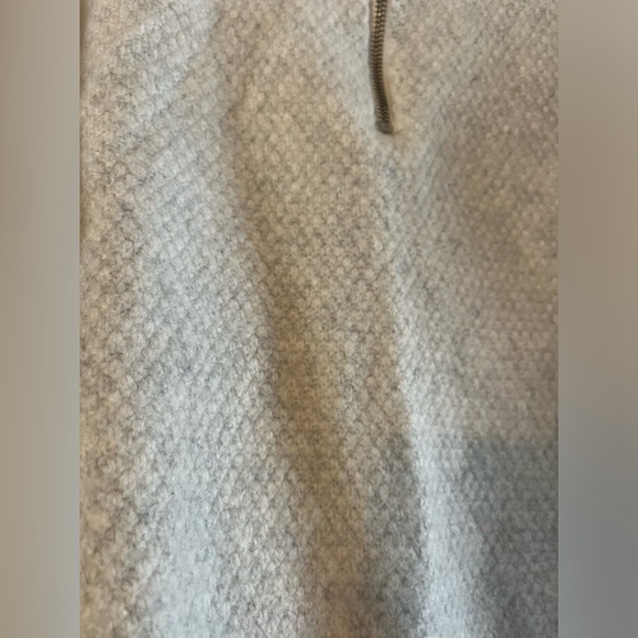 Sweater - Picture 2 of 5